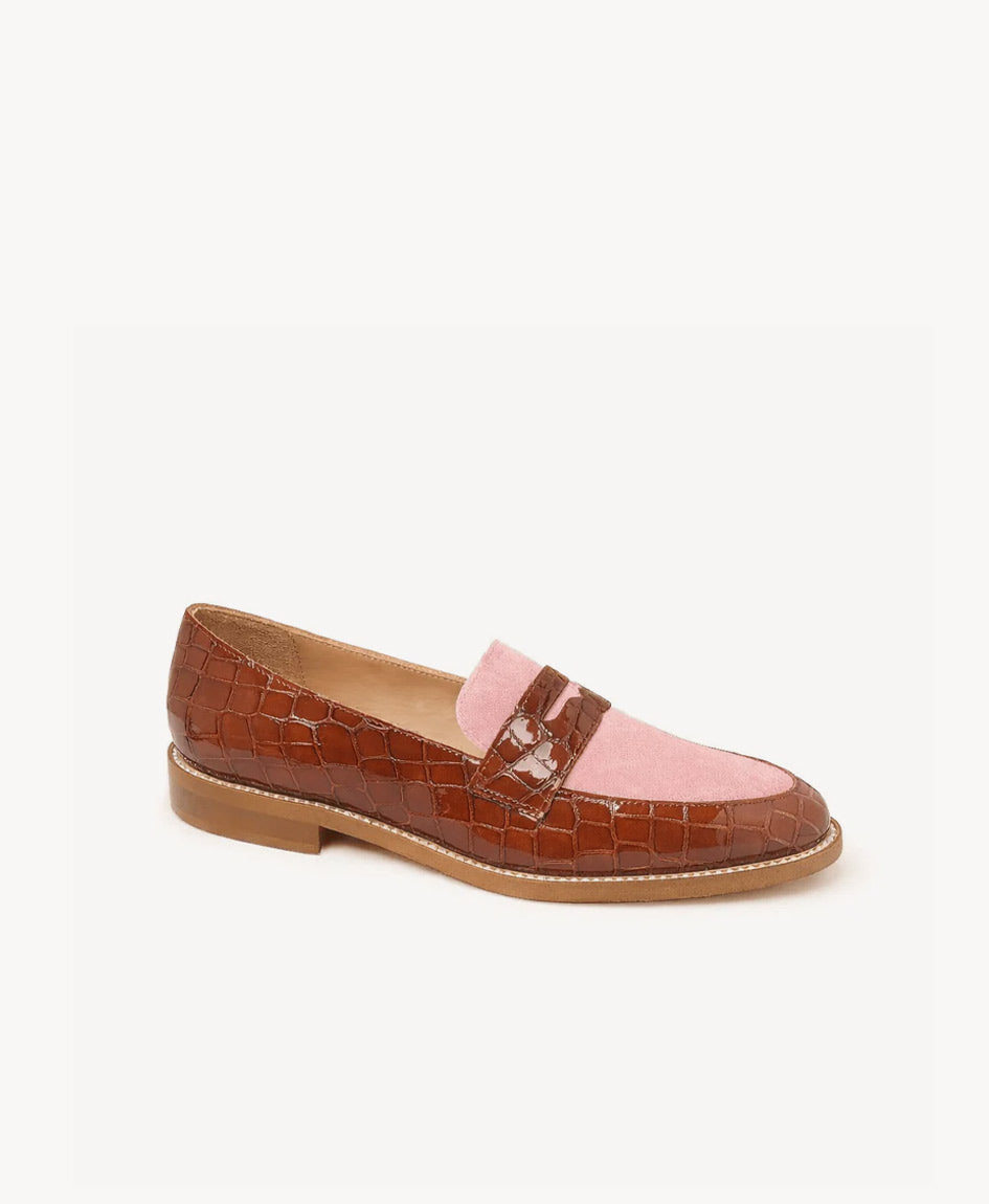 Classic Rosé Tan Loafer
